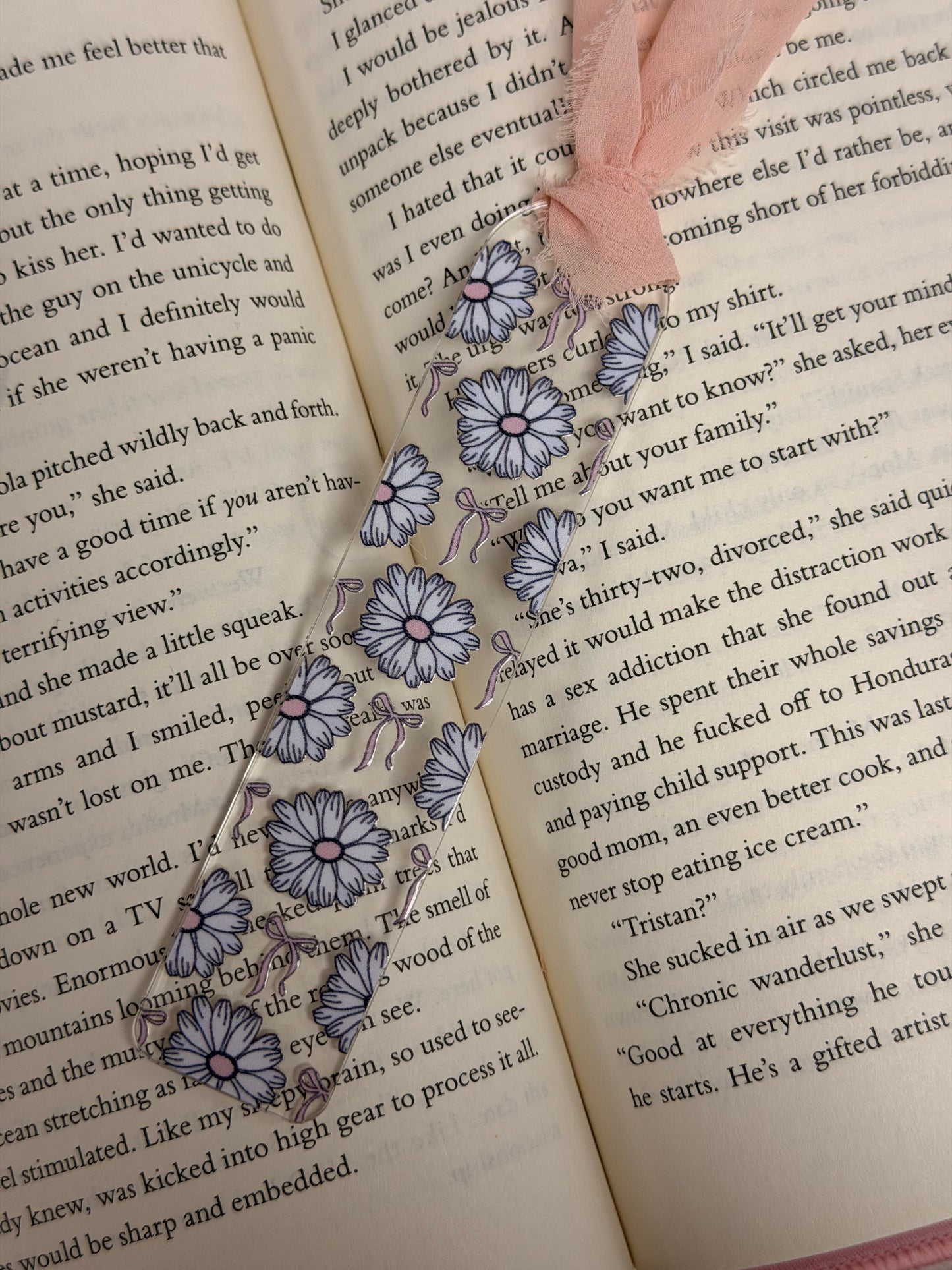 Daisies and bows Bookmark