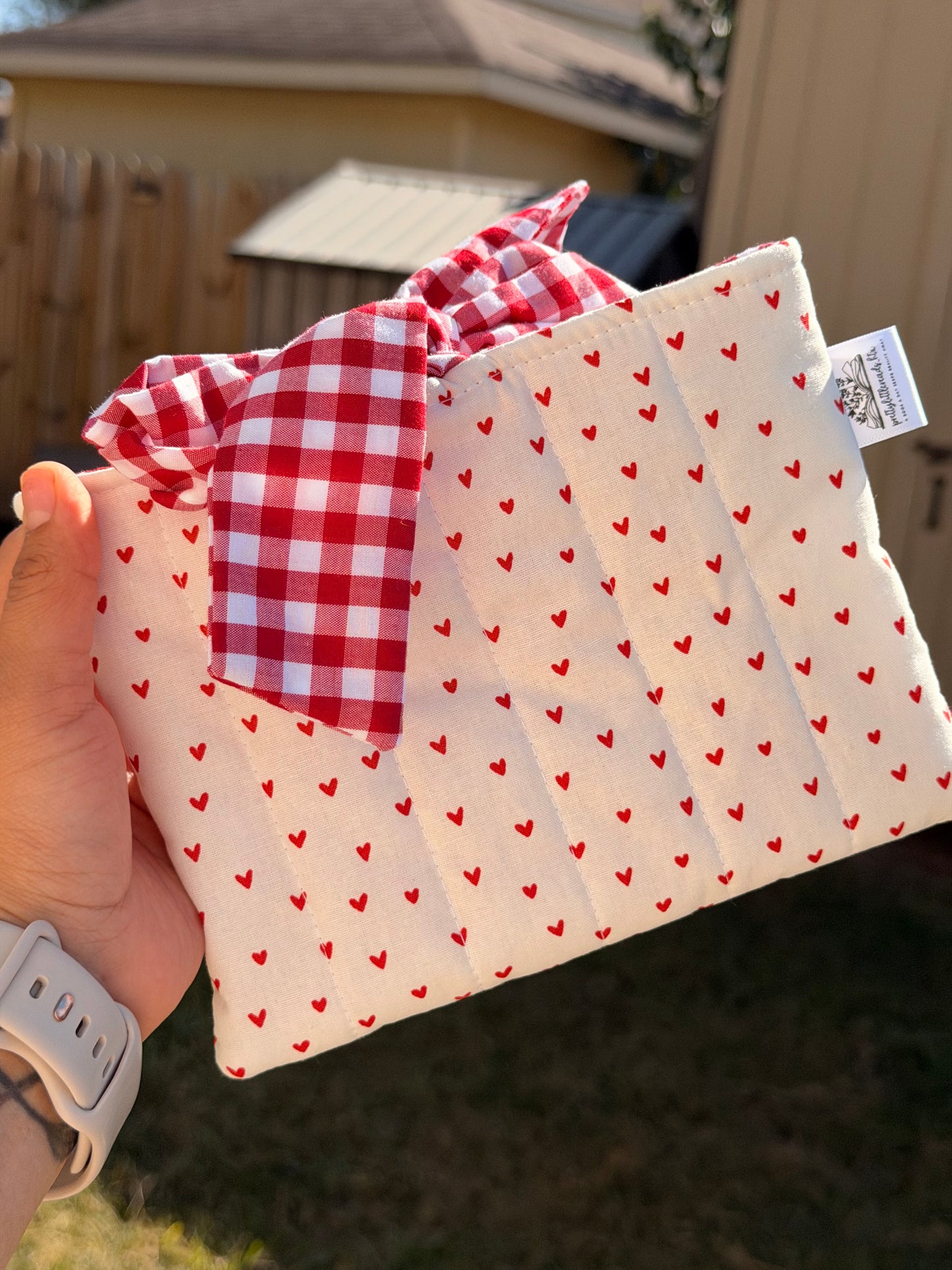 Red Hearts Kindle Sleeve