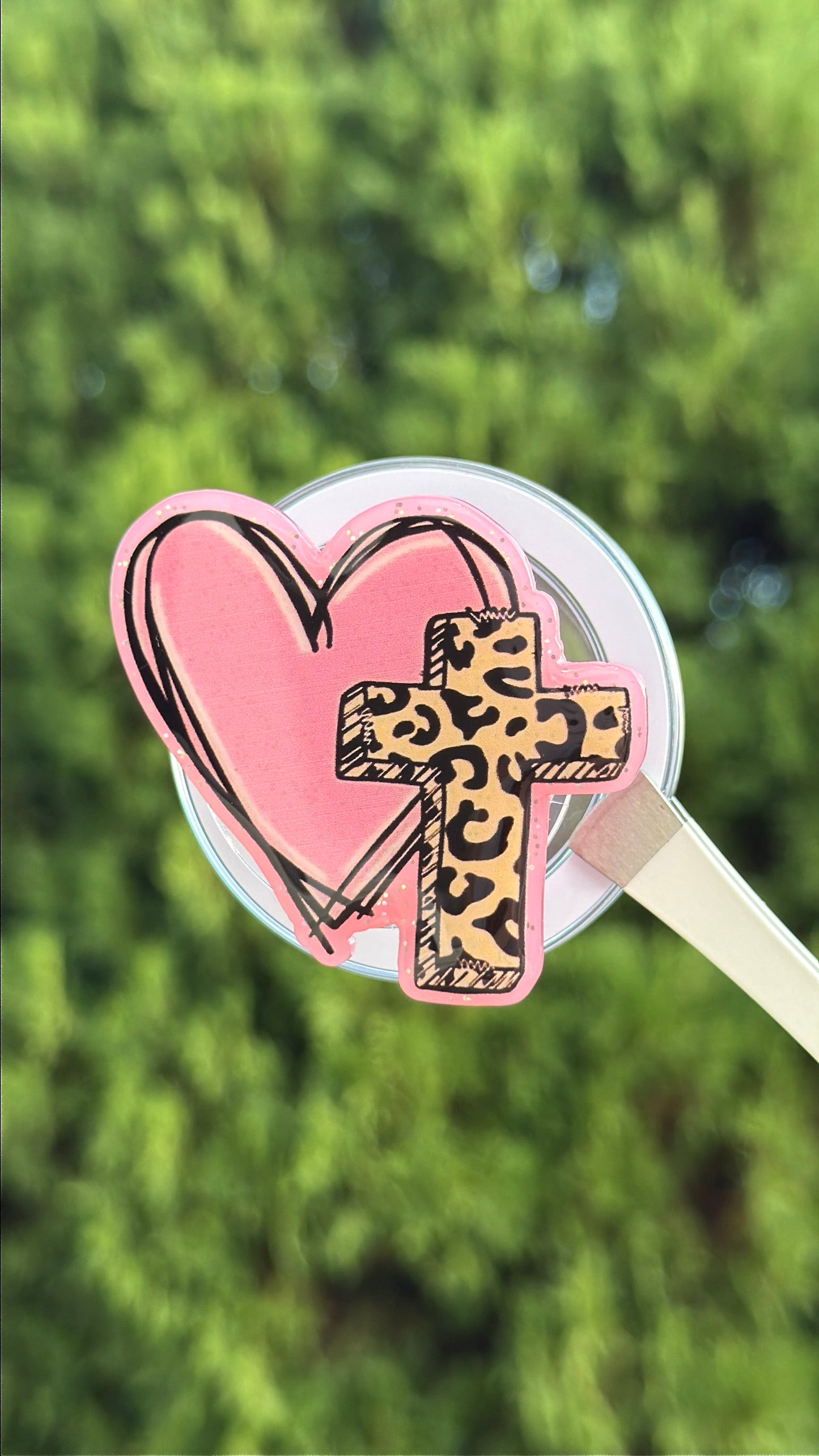 Cheetah Cross with Heart Magnetic/Adhesive E-Reader/Phone Grip