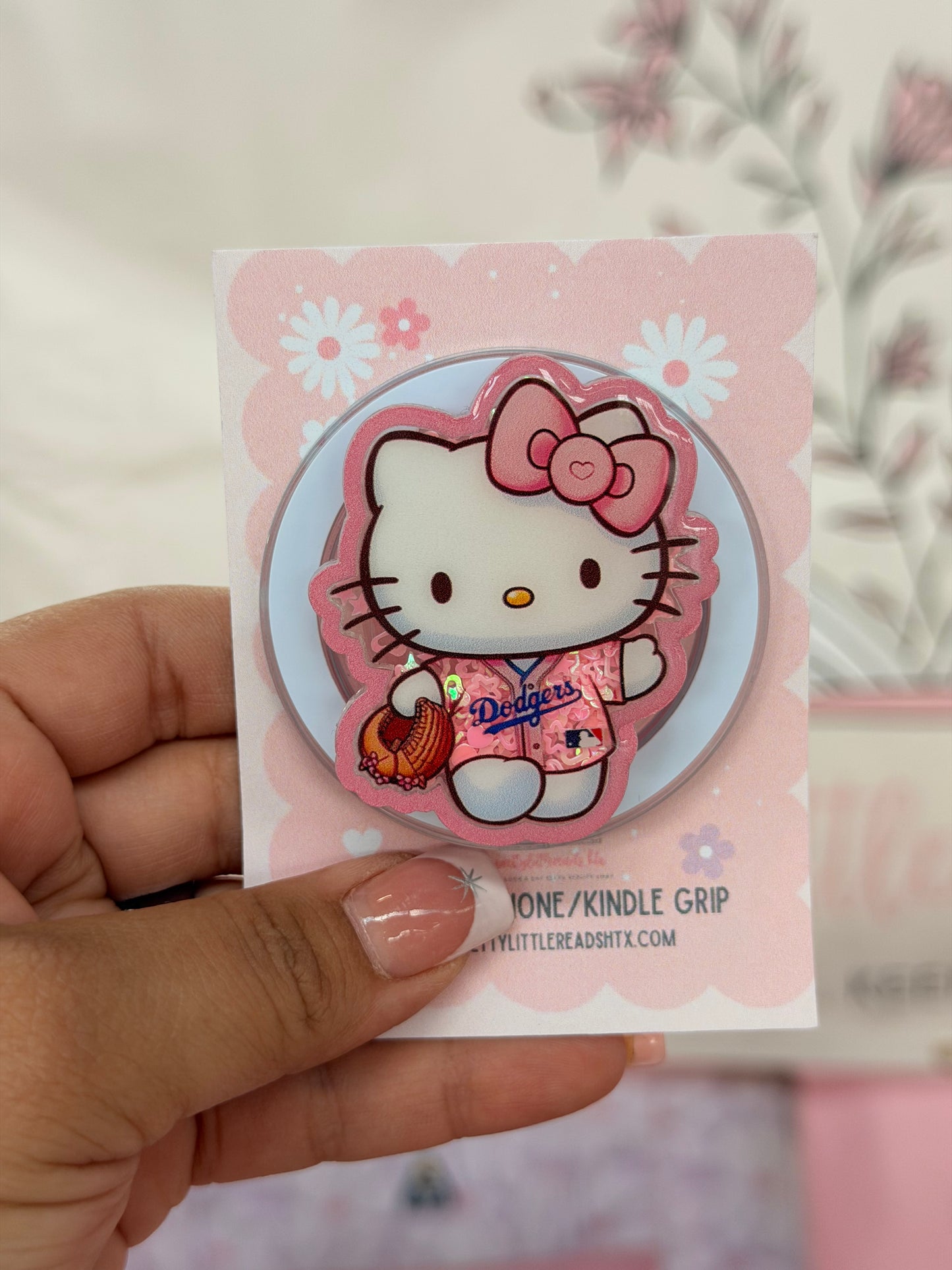 Hello Kitty Dodgers Magnetic Grip