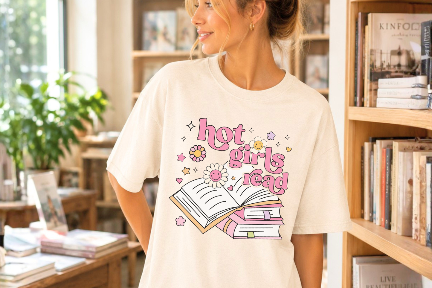Hot girls read T-Shirt