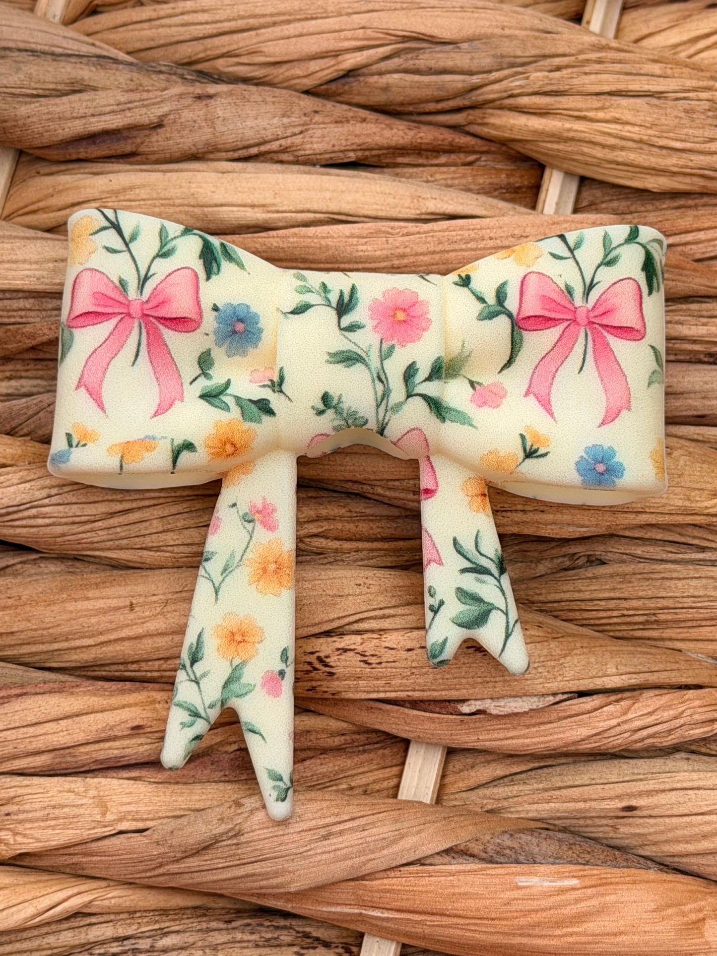 Spring Bows Straw Topper