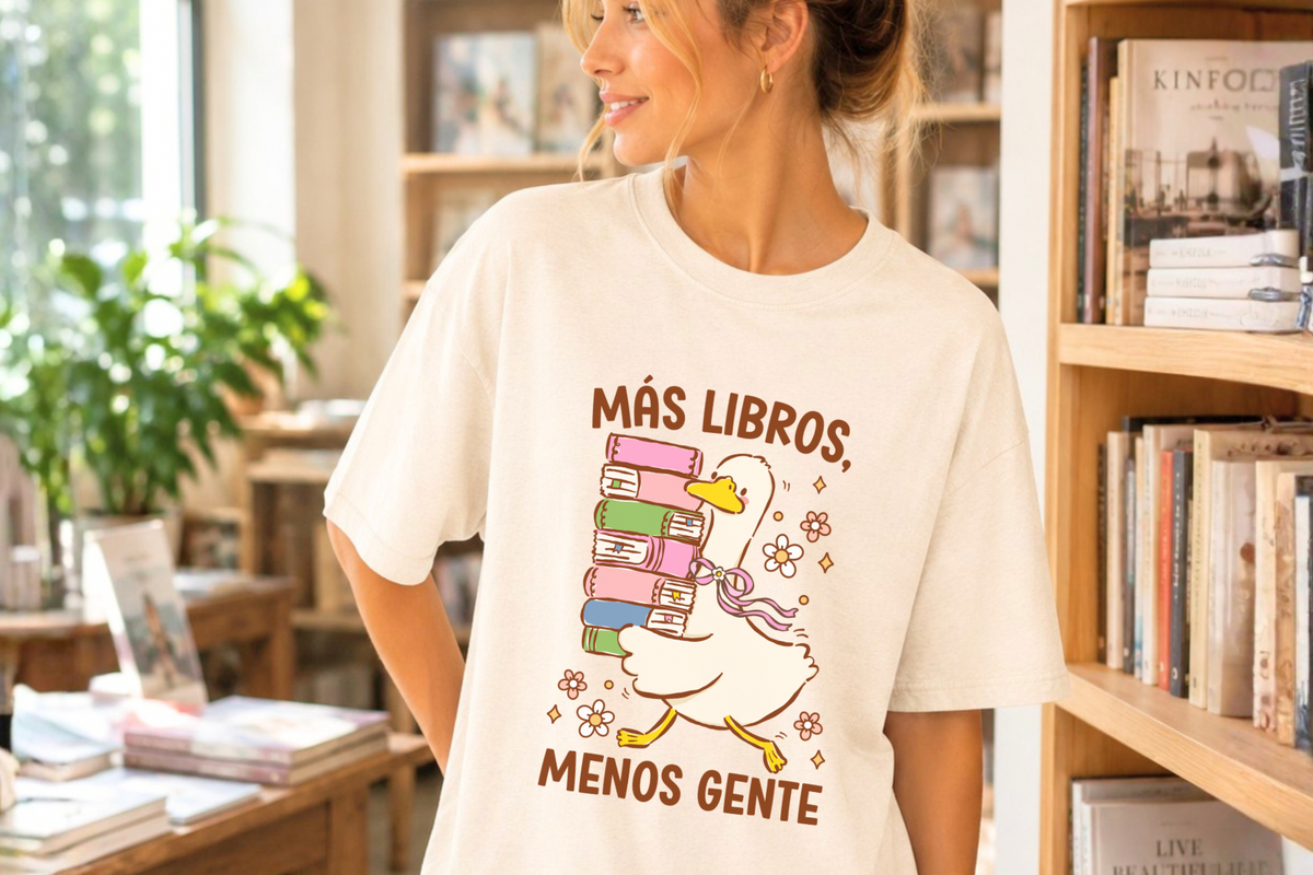 Más libros, menos gente T-Shirt